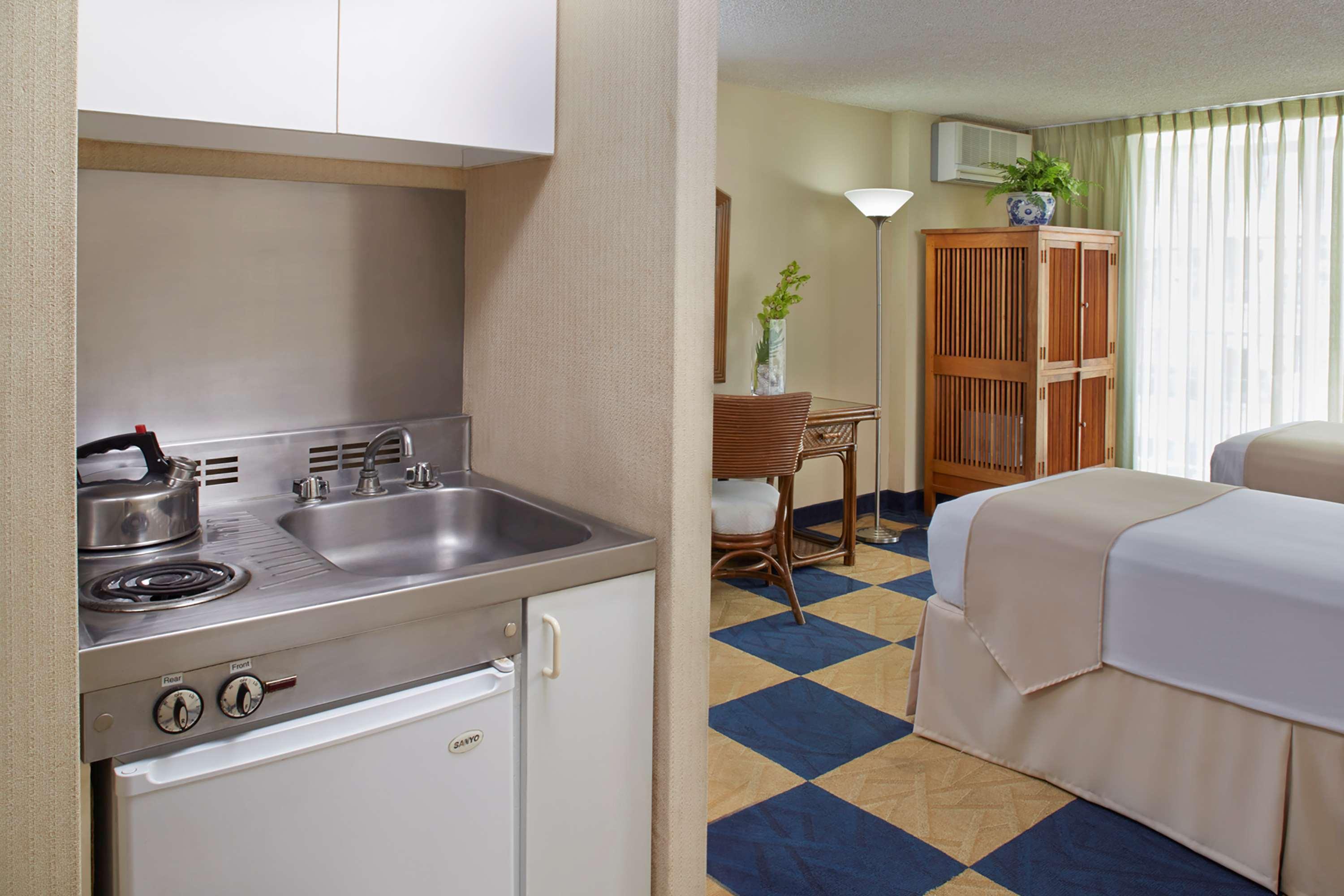 Ewa Hotel Waikiki Гонолулу Екстер'єр фото