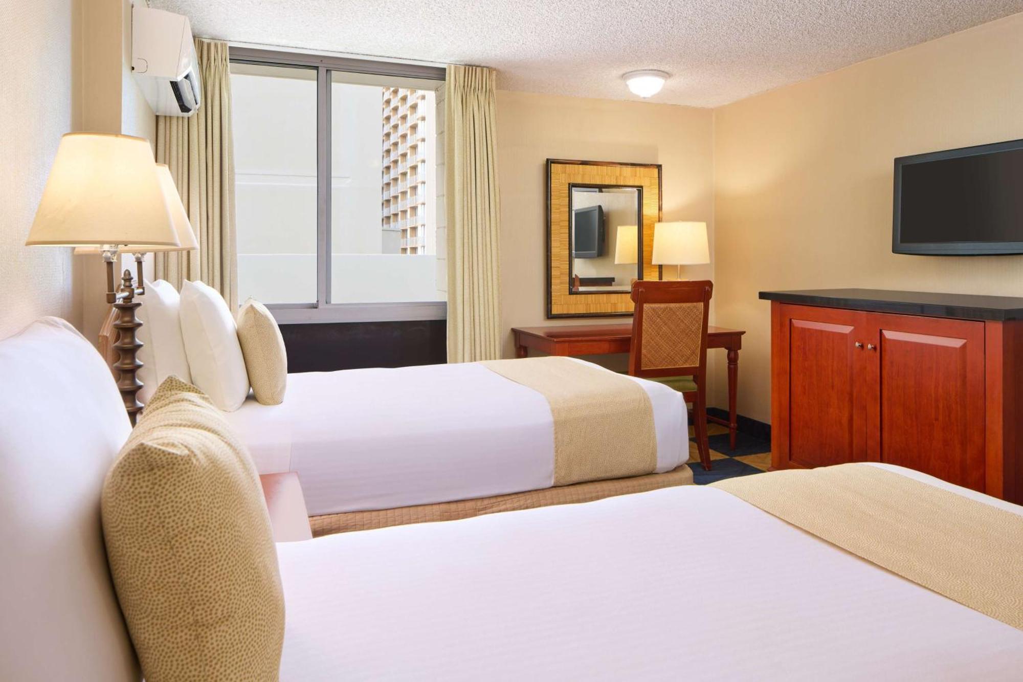 Ewa Hotel Waikiki Гонолулу Екстер'єр фото