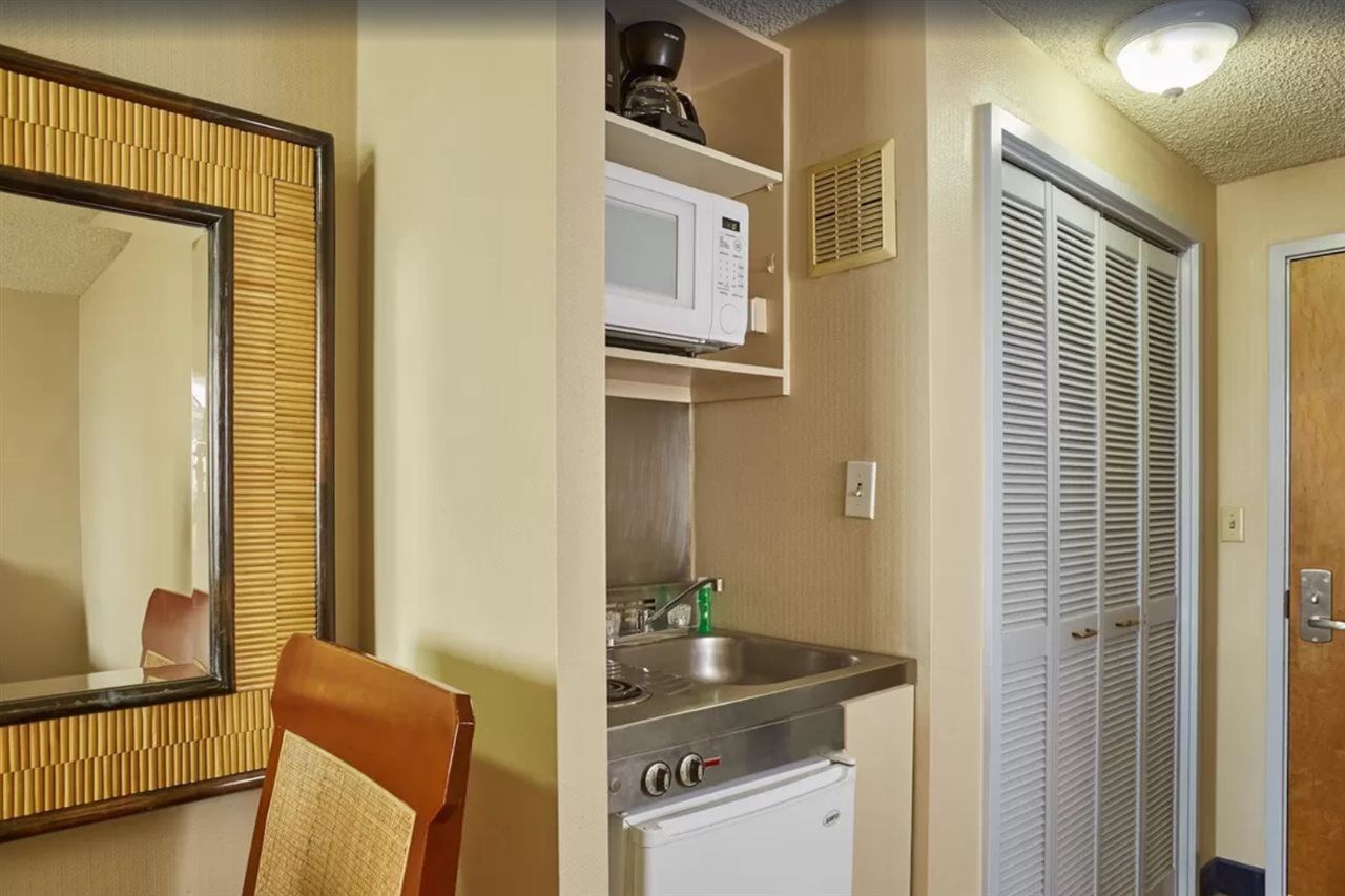 Ewa Hotel Waikiki Гонолулу Екстер'єр фото