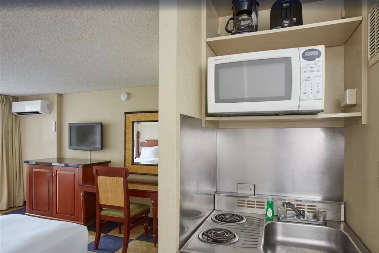 Ewa Hotel Waikiki Гонолулу Екстер'єр фото