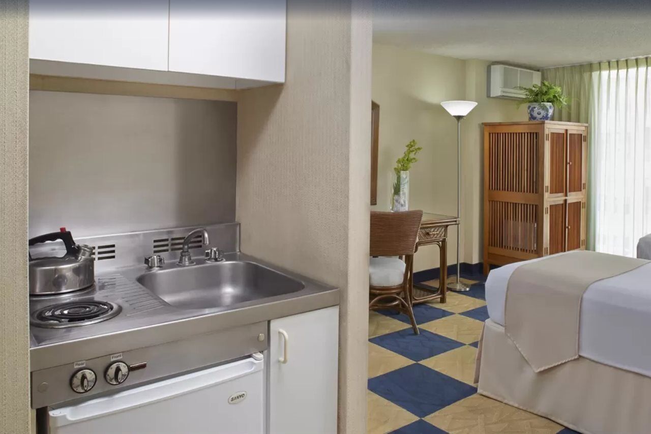 Ewa Hotel Waikiki Гонолулу Екстер'єр фото